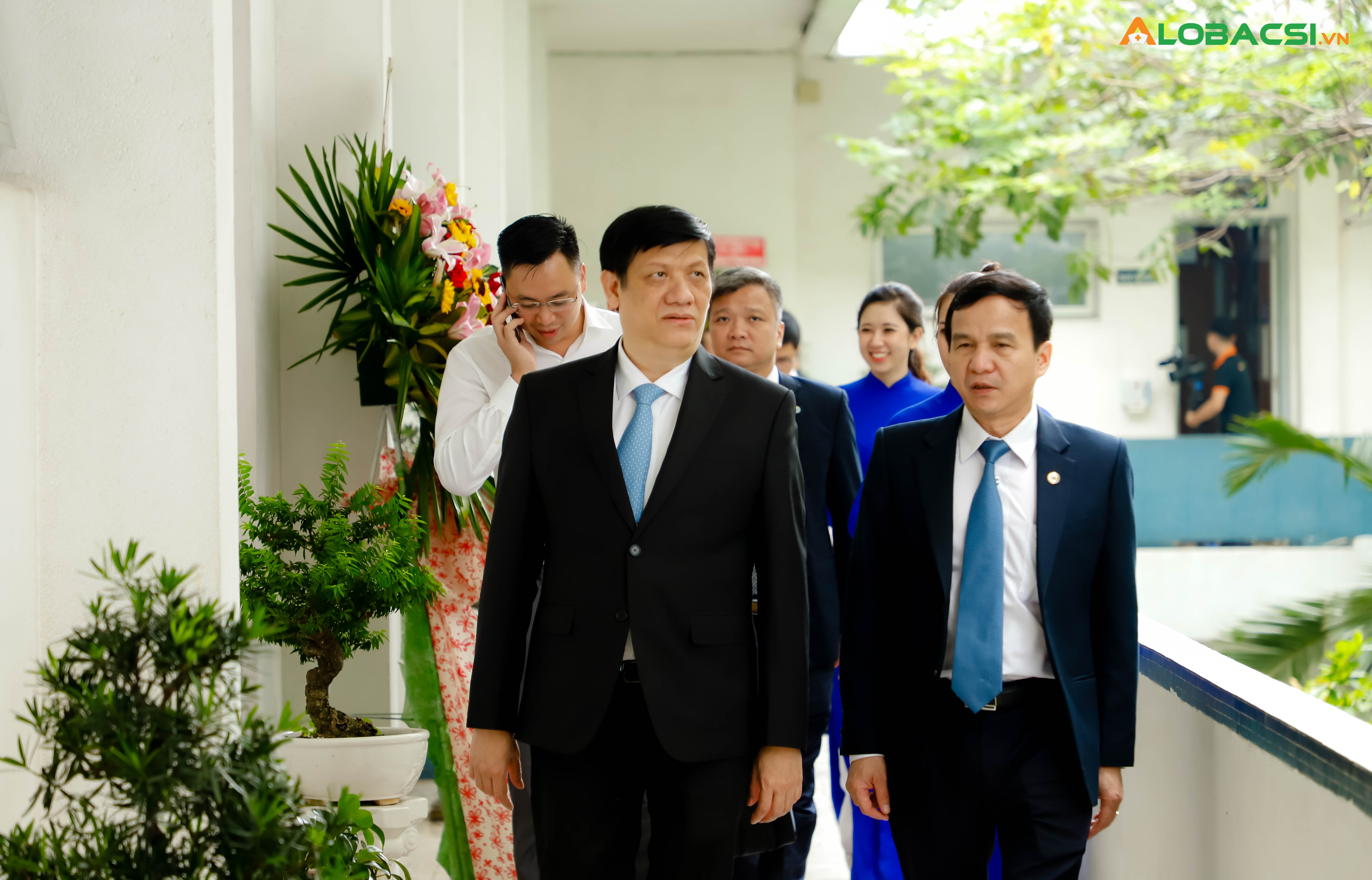 Quyền Bộ trưởng Bộ Y tế Nguyễn Thanh Long đến thăm Bệnh viện Thống Nhất